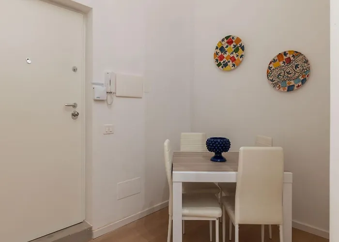 Appartement Guesthost - Elegant Flat Prati & Ottaviano Ma Rome