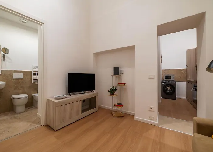 Guesthost - Elegant Flat Prati & Ottaviano Ma Rome