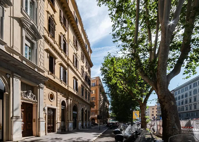 Guesthost - Elegant Flat Prati & Ottaviano Ma * Rome